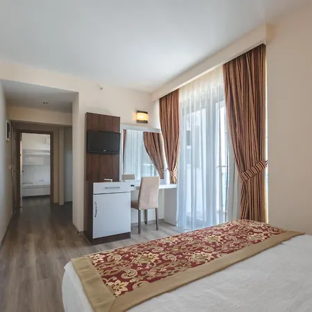 The Gap 4* クシャダス